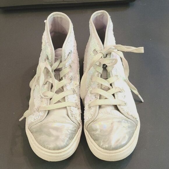 Children's Place sequin embellished sneakers - Picture 2 of 4